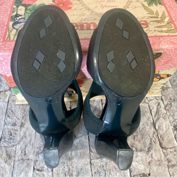 Airstep Sling Back Black Kitten Heels Cushioned Insole Women Size 7 Original Box - Picture 6 of 9